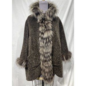 Brown alpaca/ llama cape w/ Brown silver fox trim (9632)